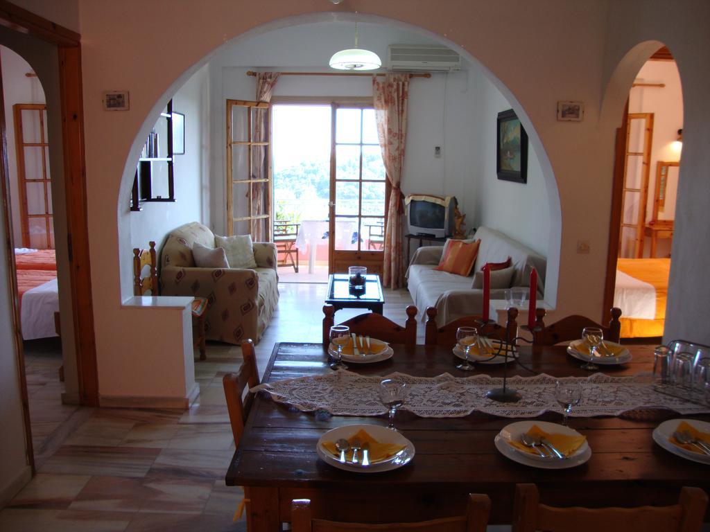 Ipsia Apartments باليوكاستريتسا الغرفة الصورة